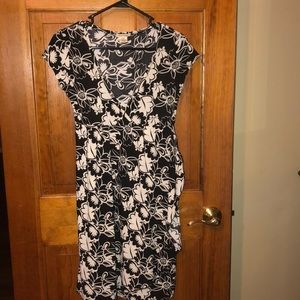 Women’s casual dress